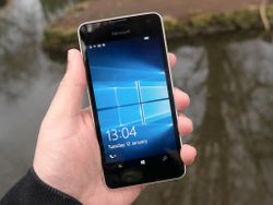 Windows Central Podcast 37: Windows 10 Mobile is still dead