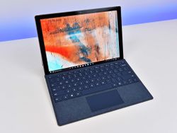Microsoft pushes new Surface Pro (2017) firmware to Windows Insiders