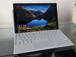 Does Samsung Galaxy Book2 come with a keyboard cover?