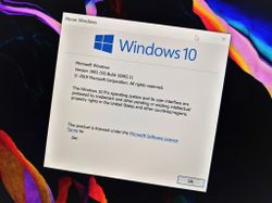 Windows 10 May 2019 update is blocked on PCs with USB drives and SD cards