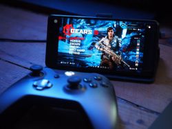 Xbox Cloud Gaming is coming to PC and iOS in Spring 2021