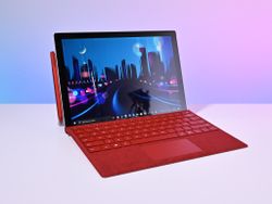 How does Samsung's new Galaxy Book S compare to the Surface Pro 7?