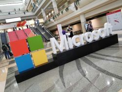 Microsoft's Brad Smith says US should copy Australia's media law proposal