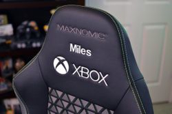 Review: The MAXNOMIC XBOX 2.0 OFC is the ultimate chair for Xbox users