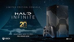 Get a first look at the Halo Infinite Xbox Series X console