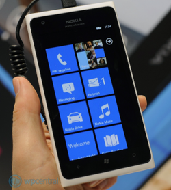 Lumia 900 in white coming  to O2 Germany early June