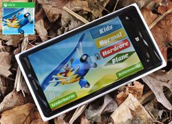 Tiny Plane Review: Flying the endless skies on Windows Phone