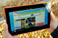 Lumia 2520 on sale at Amazon