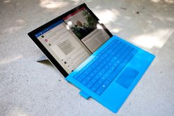 CNN analyst claims he was using both iPad and Surface Pro 3