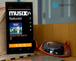 Lyrics updated to version 3.0, adds Music ID to your Windows Phone