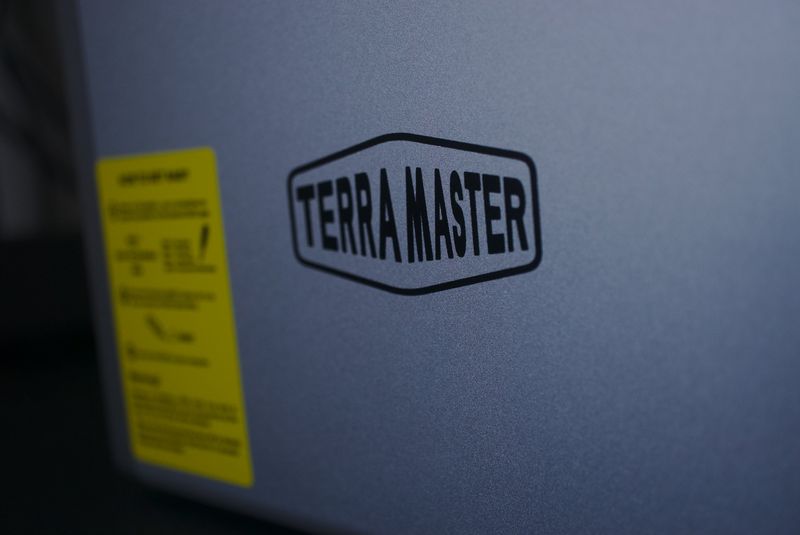 TerraMaster D2-310