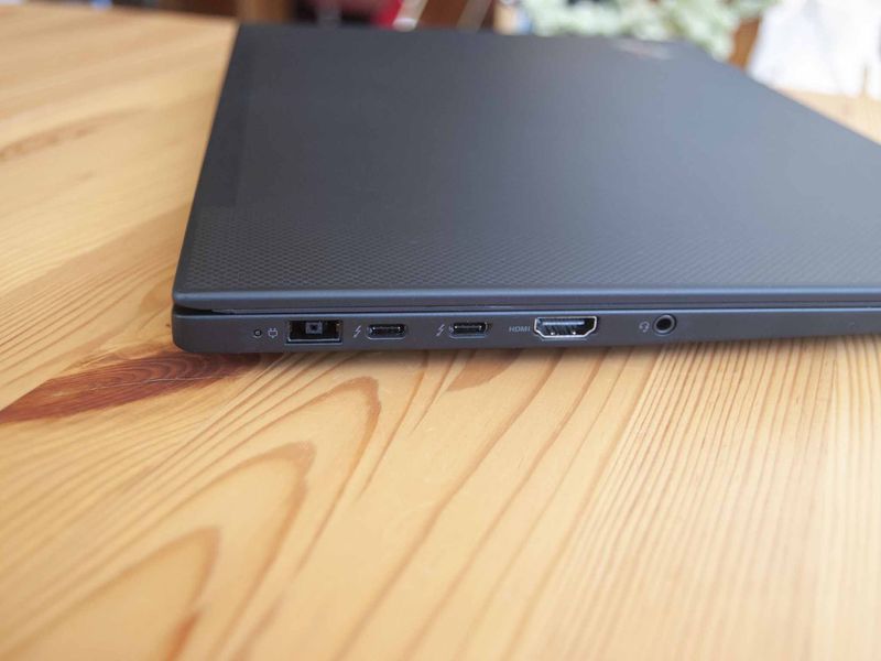 Lenovo Thinkpad X1 Extreme Gen3 Review