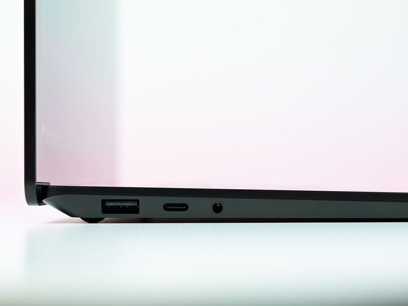 Surface Laptop 4 Amd 2021 Ports